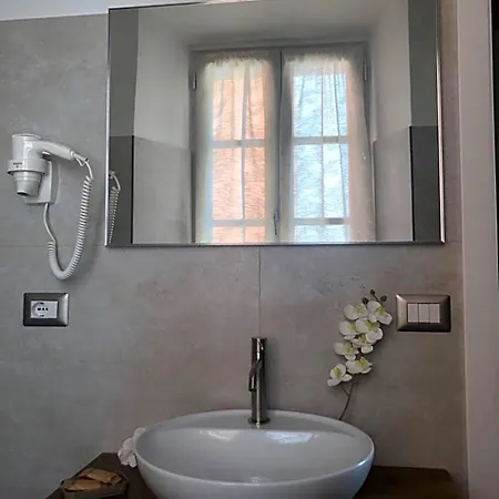 La Loggia E L'orologio B&B